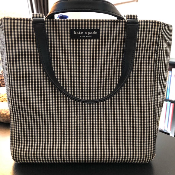 Kate Spade Purse - Picture 6 of 6